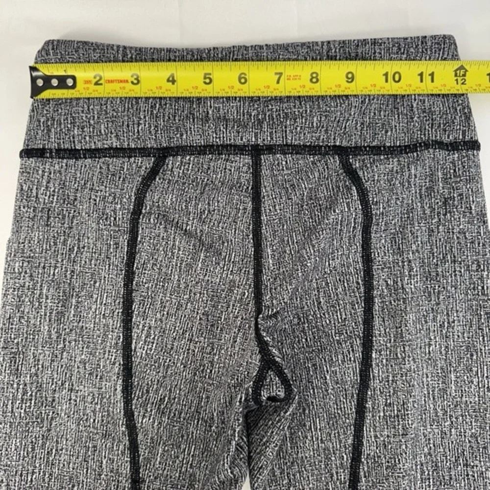 EUC Lululemon Pace Rival Crop 21